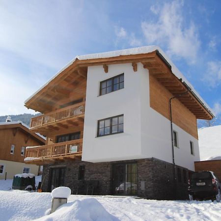 Modern Chalet With Sauna Near Ski Area In Saalbach Hinterglemm Salzburgerland Екстер'єр фото