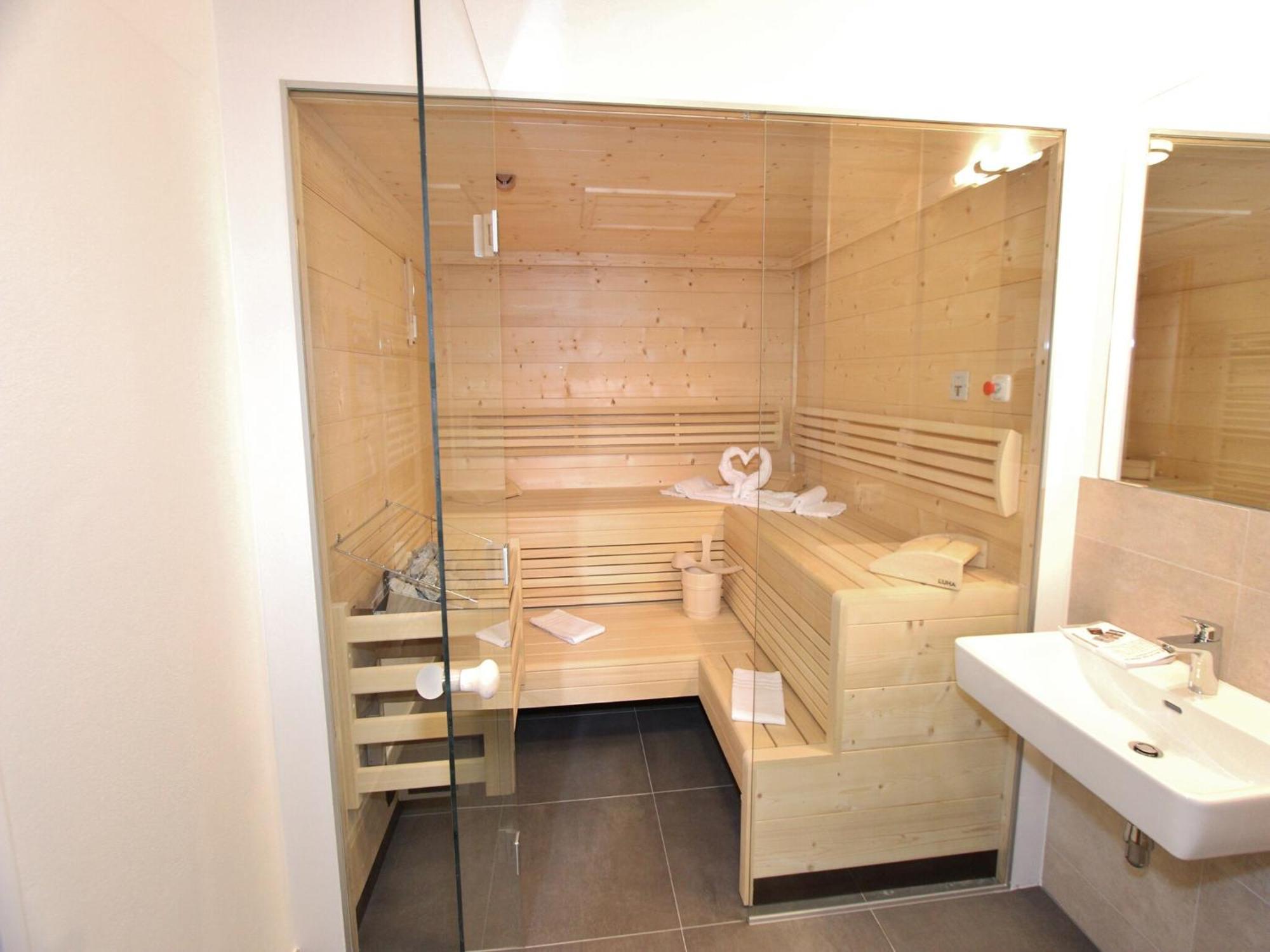 Modern Chalet With Sauna Near Ski Area In Saalbach Hinterglemm Salzburgerland Екстер'єр фото